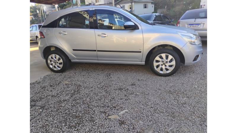 CHEVROLET - AGILE - 2011/2011 - Prata - R$ 34.000,00