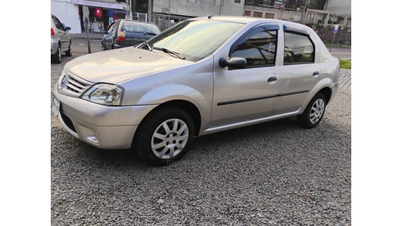 RENAULT - LOGAN - 2009/2009 - Prata - R$ 23.500,00