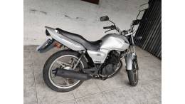 SUZUKI - YES - 2012/2012 - Prata - R$ 6.500,00