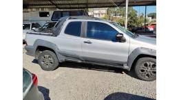 FIAT - STRADA - 2012/2012 - Prata - R$ 44.000,00