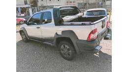 FIAT - STRADA - 2012/2012 - Prata - R$ 44.000,00