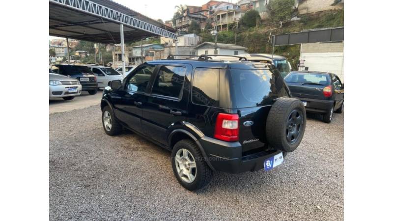 FORD - ECOSPORT - 2005/2005 - Prata - R$ 29.800,00