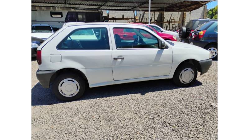 VOLKSWAGEN - GOL - 2005/2005 - Branca - R$ 13.800,00