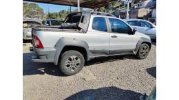 FIAT - STRADA - 2012/2012 - Prata - R$ 44.000,00