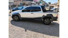 FIAT - STRADA - 2012/2012 - Prata - R$ 44.000,00