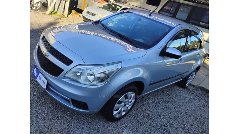 CHEVROLET - AGILE - 2011/2011 - Prata - R$ 34.000,00
