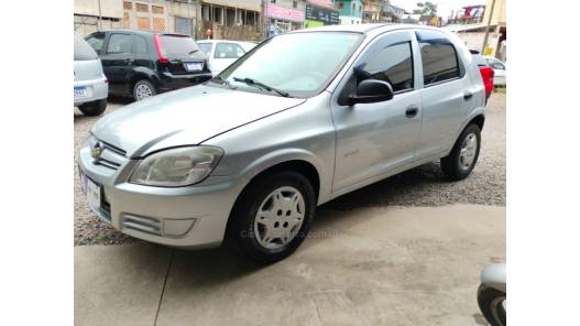 CHEVROLET - CELTA - 2011/2011 - Prata - R$ 27.500,00